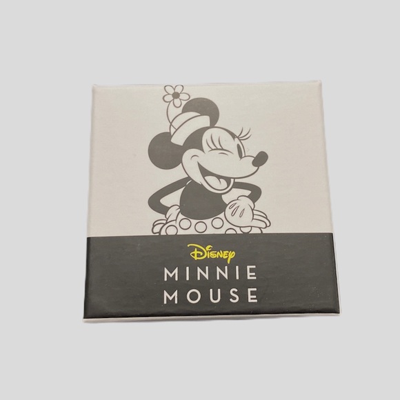 DISNEY Minnie Adjustable Silver Heart Bracelet - Picture 8 of 8